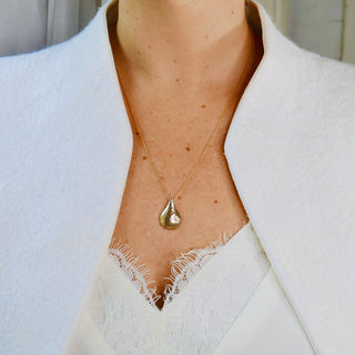Hammered Raindrop® Pendant Necklace in 14k Rose Gold Filled