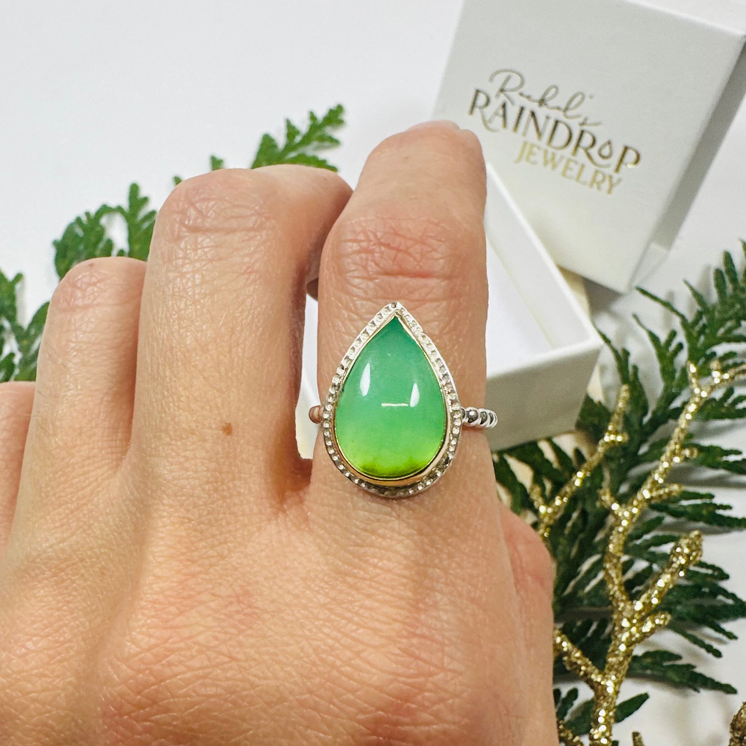 Green Onyx Raindrop Ring