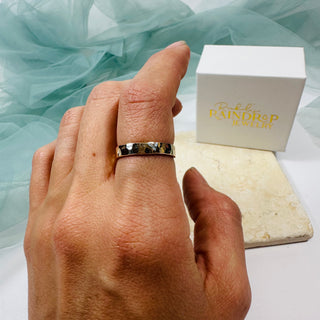 14k Gold Filled Hammered Band Ring - Size 7