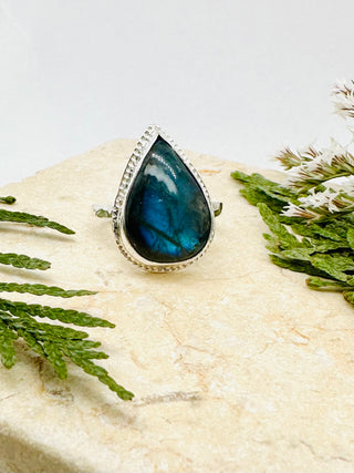 Labradorite Raindrop® Ring in Sterling Silver | Size 8